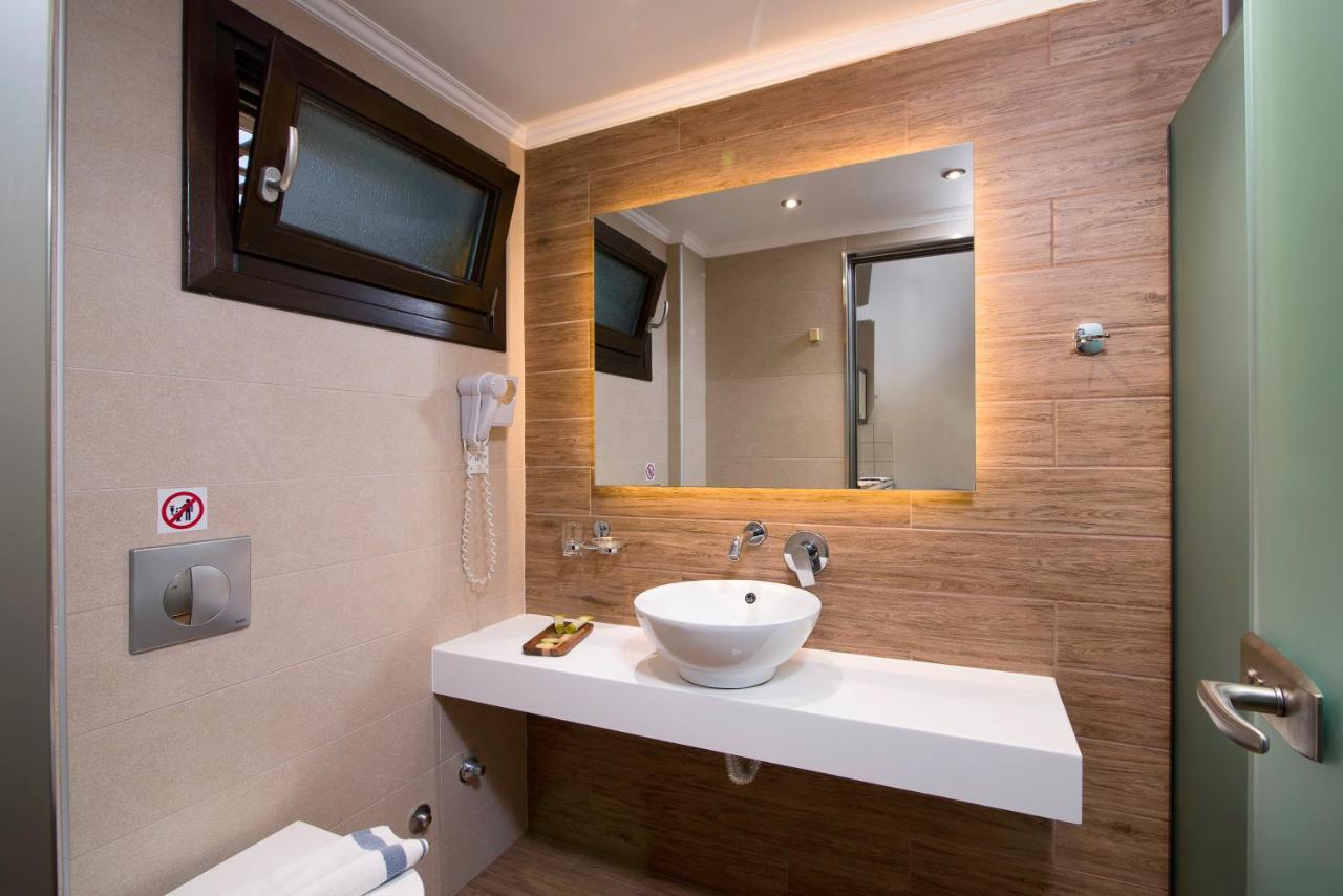 Kallisti Hotel Potos Bagian luar foto