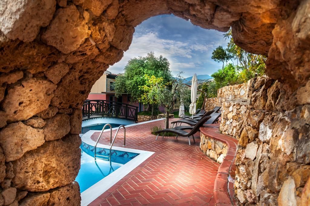 Kallisti Hotel Potos Bagian luar foto