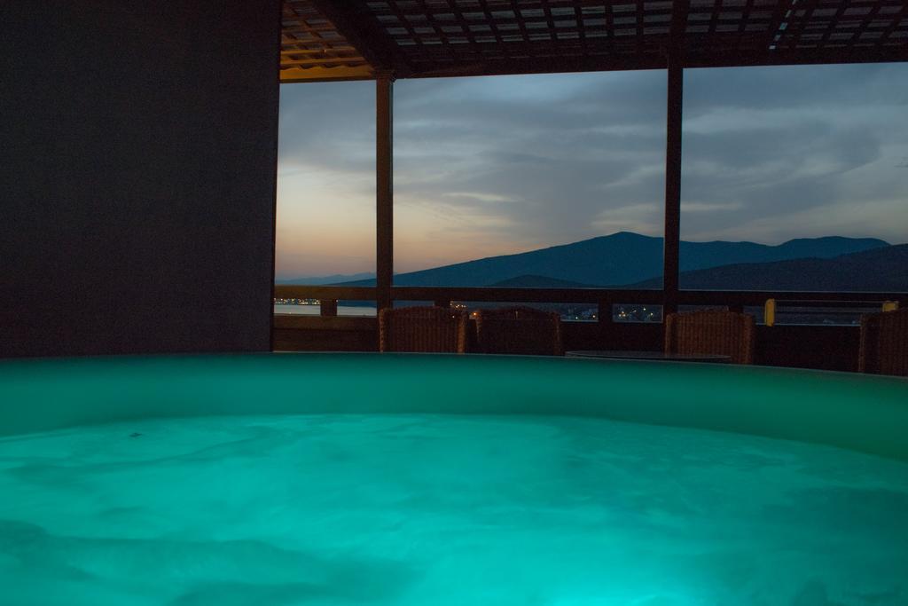 Kallisti Hotel Potos Bagian luar foto